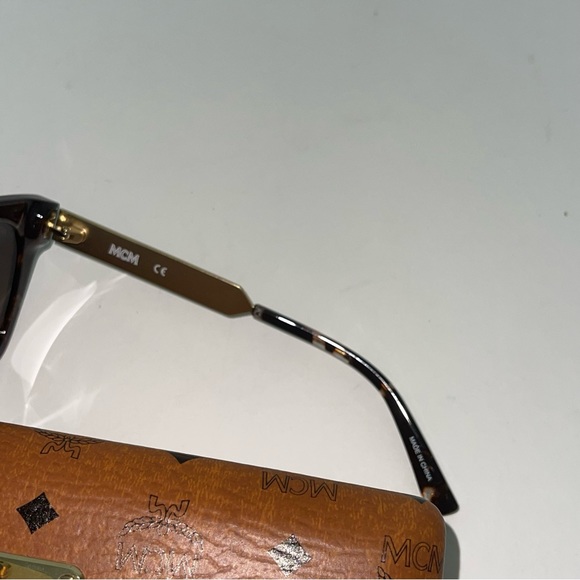 MCM 55mm Brown Modified Rectangle Sunglasses - Authentic -New W/Case & Cloth - Picture 15 of 16